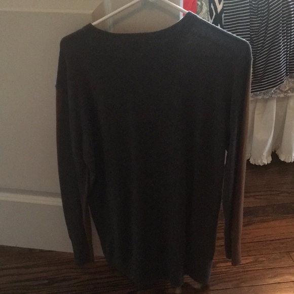 Sweater - Picture 2 of 2